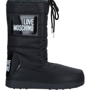 Love Moschino boots
